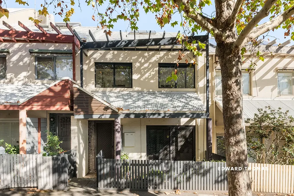 19 Drury Street, Kensington, VIC 3031