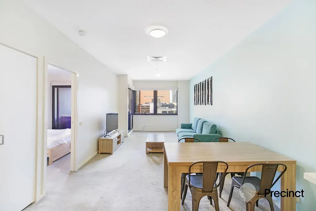 Large Furnished One-Bedroom Apartment with Stunning City Views