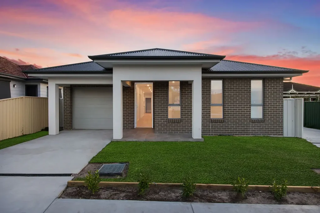 Long Jetty 3房  Brand New Low Maintenance Living In Great Lifestyle Location - Torrens Title
