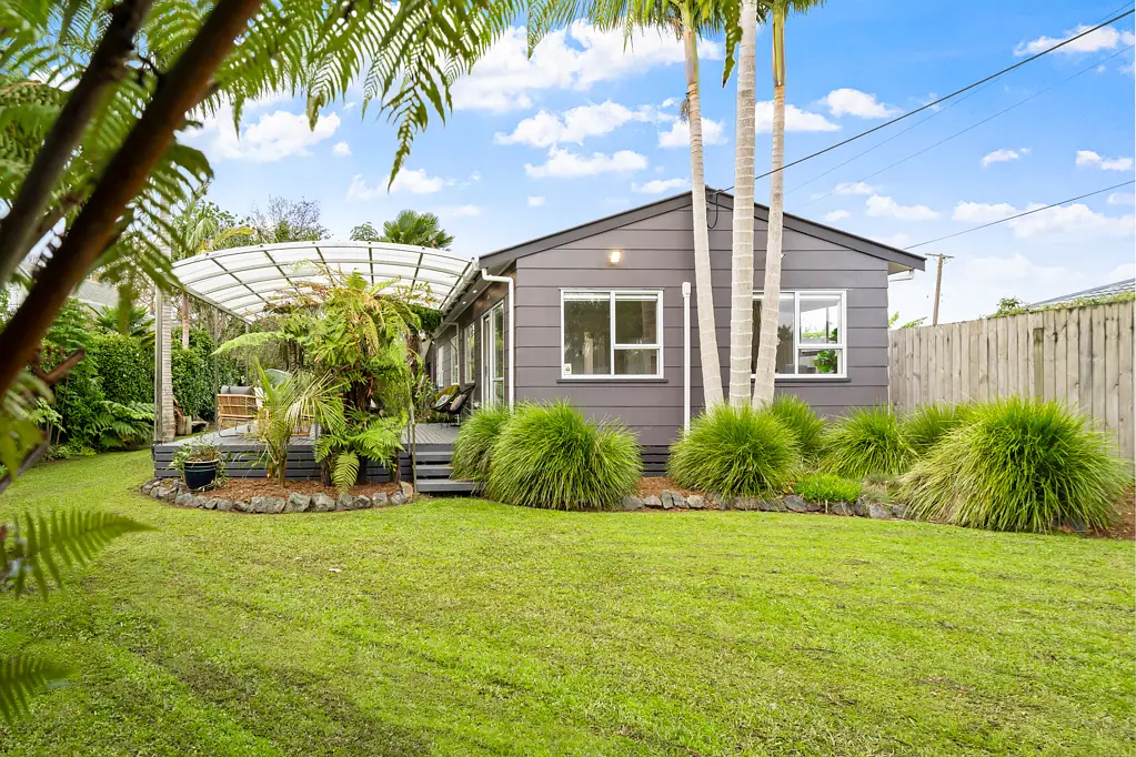 Point Wells 3બેડરૂમ Classic Kiwi Coastal Charm