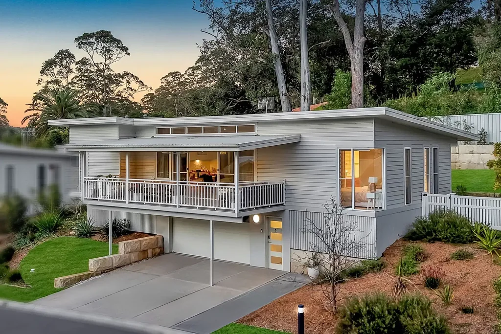 Avoca Beach 3 Bedroom Where Coastal Chic Meets Refined Luxury