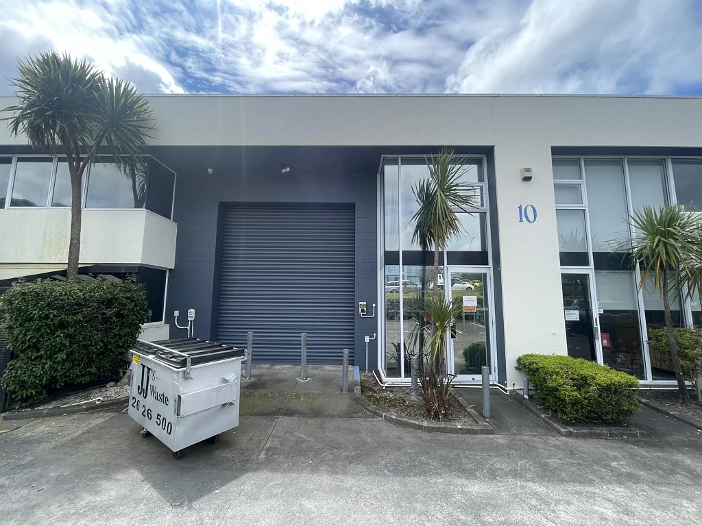 Albany Road front on Ride Way – 171sqm