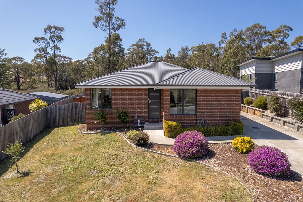 8 Willow Avenue, Kingston, TAS 7050