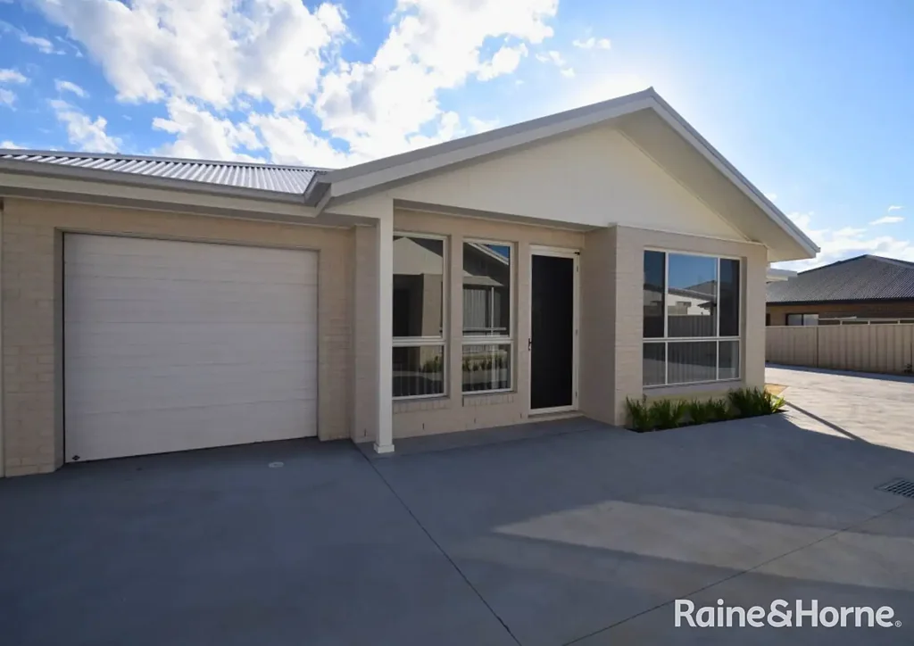 Brand New Villa