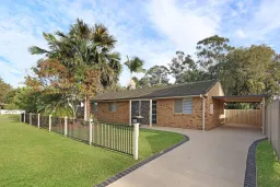 44 Crestwood Avenue, Morayfield