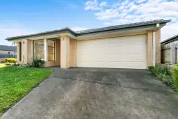 73 Mountain Grey Circuit, Morwell