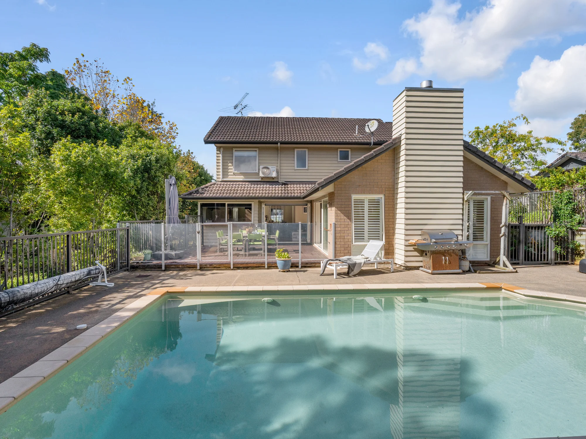 Mellons Bay 6房  Home and Granny Flat - Macleans Zone