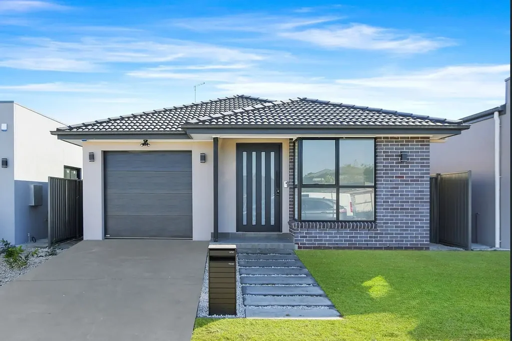 Nirimba Fields 4 Bedroom READY TO MOVE IN HOMES I CALL US NOW