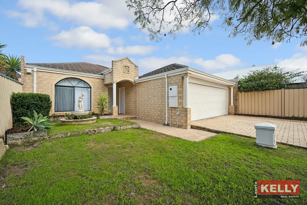 Redcliffe 4房  RENOVATED 4BED 2BATH HOME – SLASHED $75,000