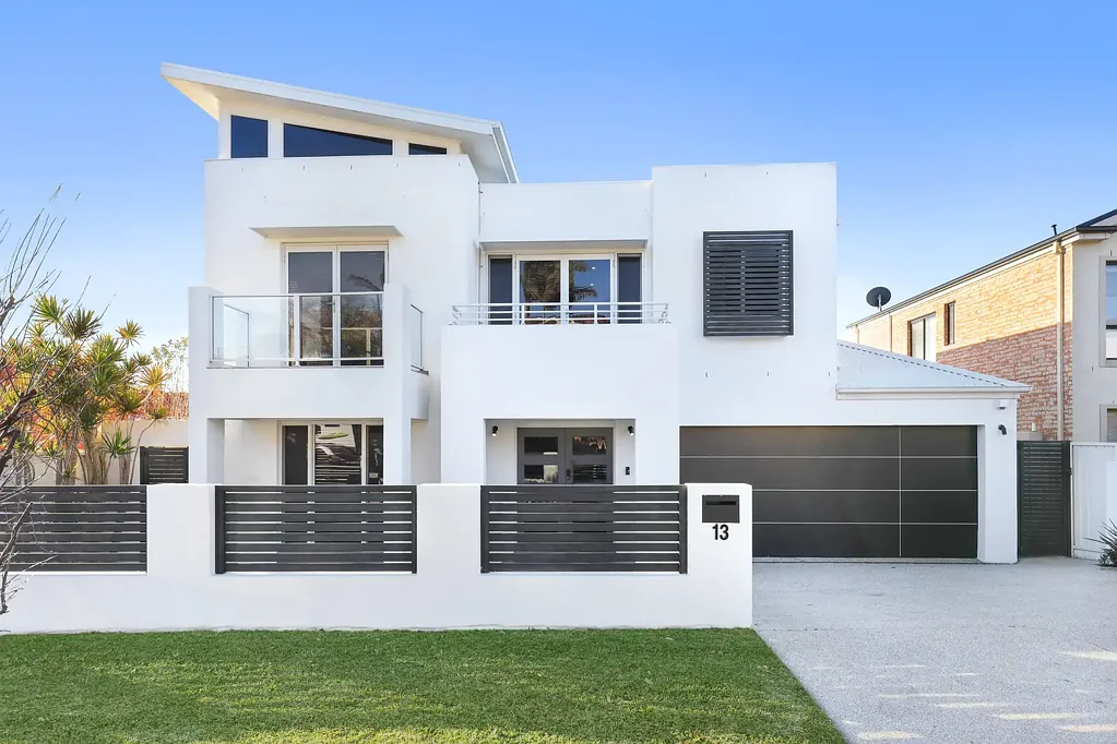 Shell Cove 5 Slaapkamer Modern Coastal Living at Its Finest