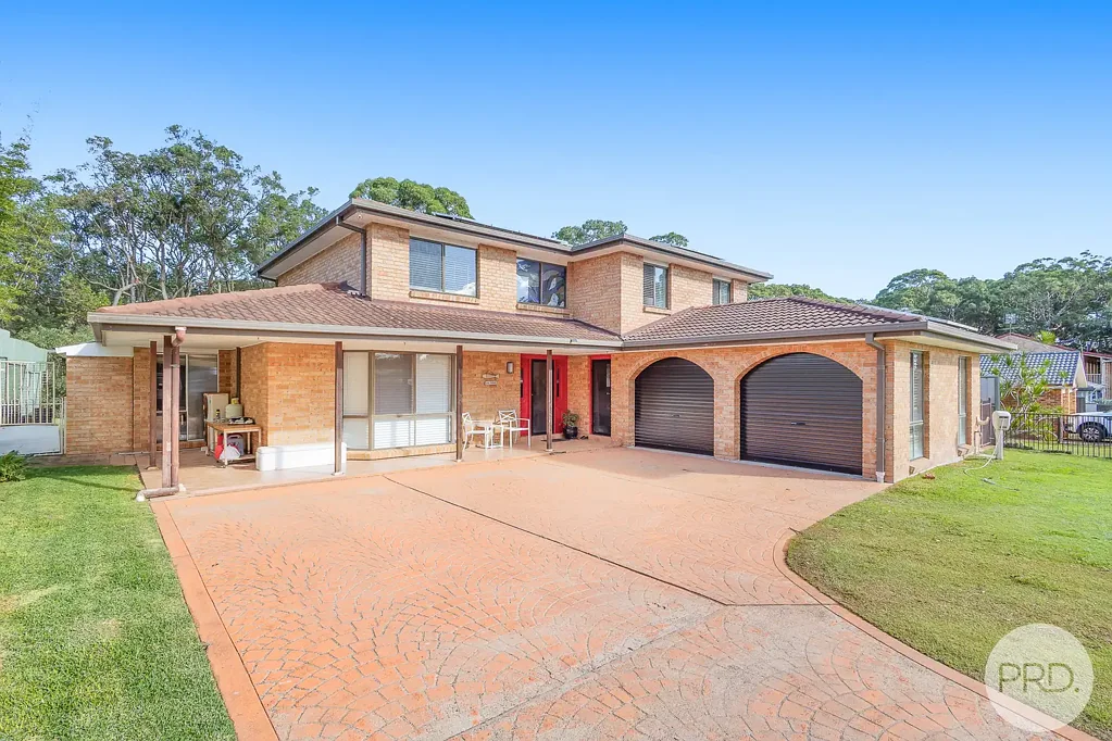 Anna Bay 5ห้องนอน Spacious Family Living Backing Onto Natural Bushland
