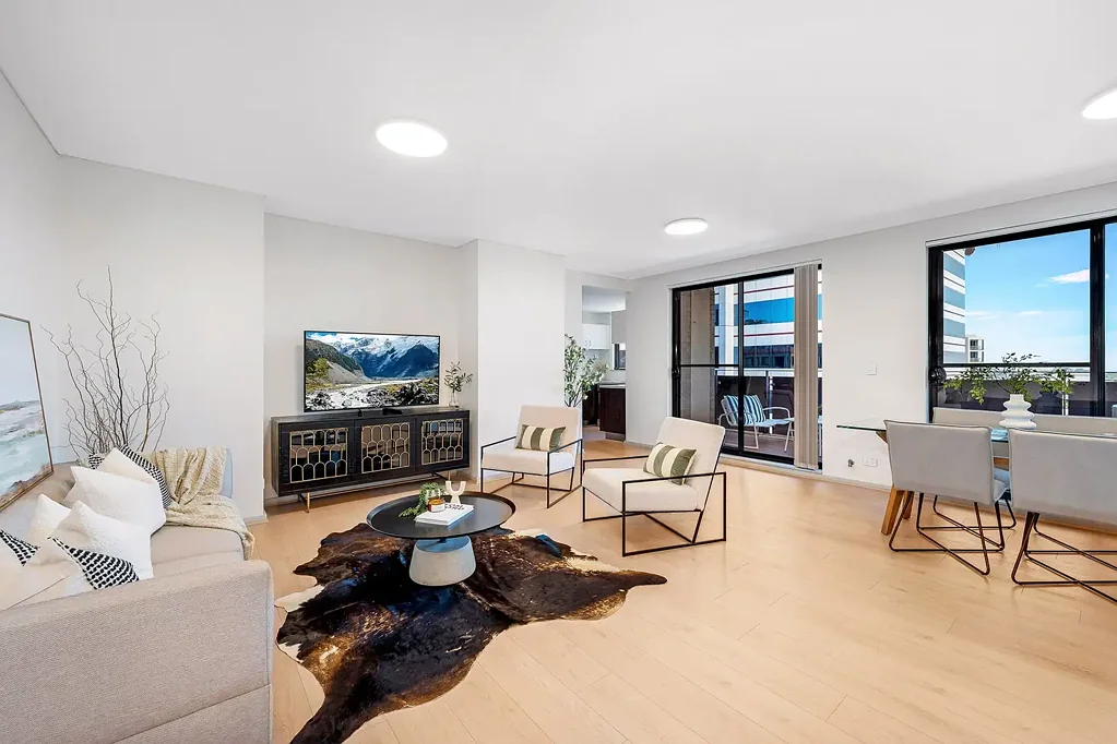 Hurstville 2Moenga Stylish, Spacious and Centrally Located