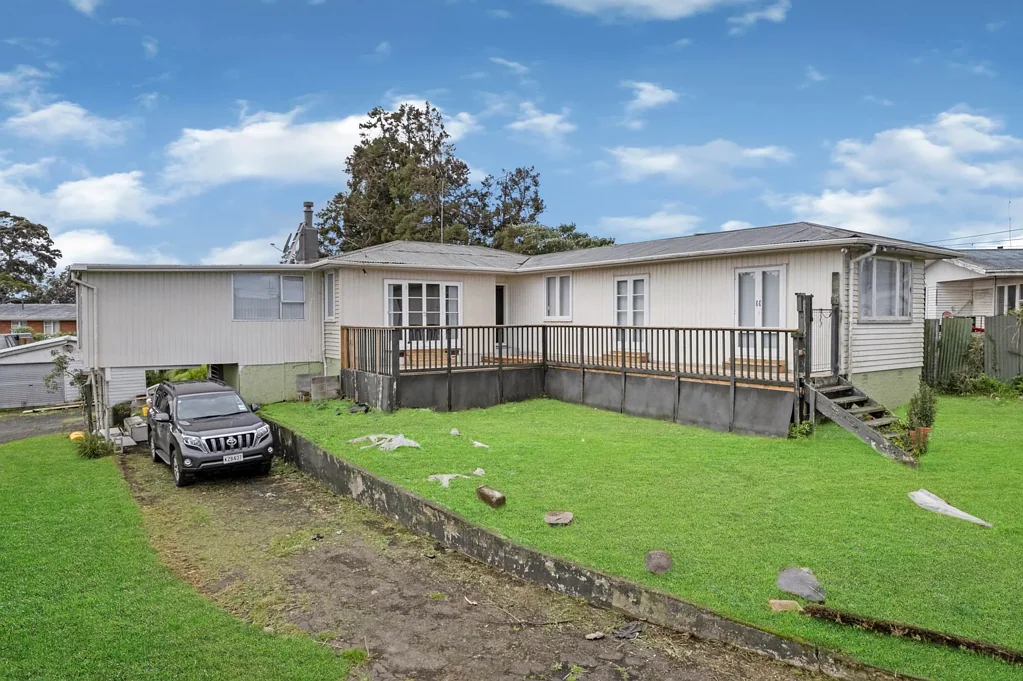 Mangere East 4Kwarto Big Land. Big Returns.