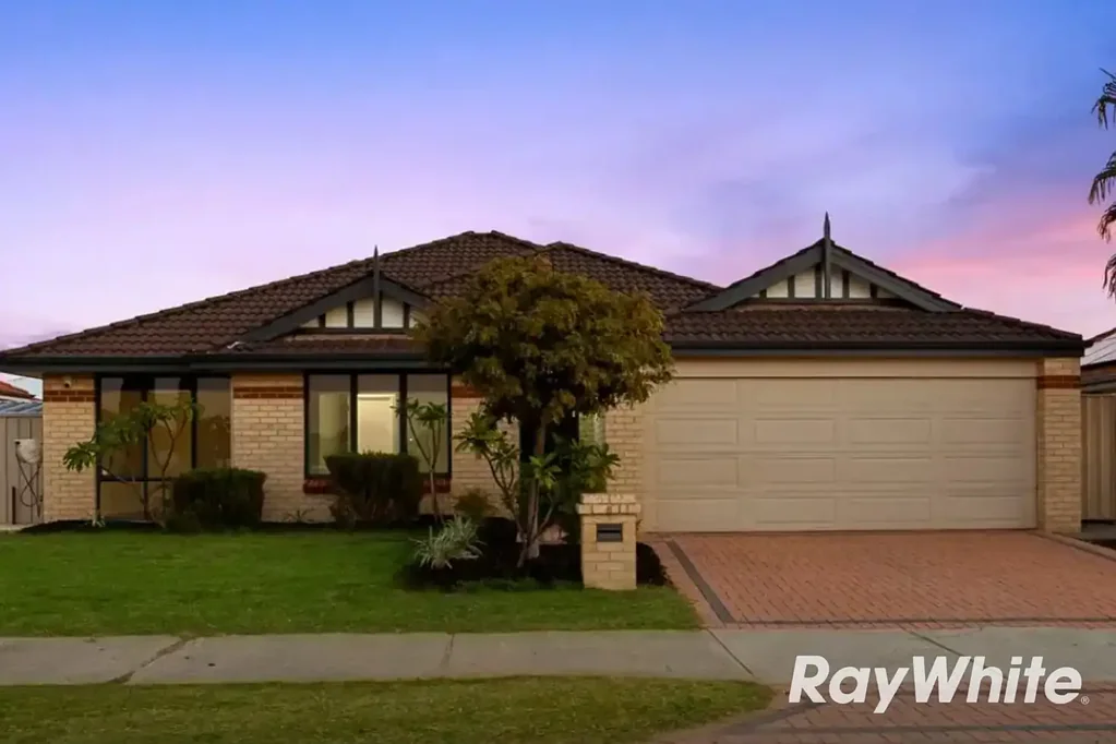Spacious Family Home in Secret Harbour