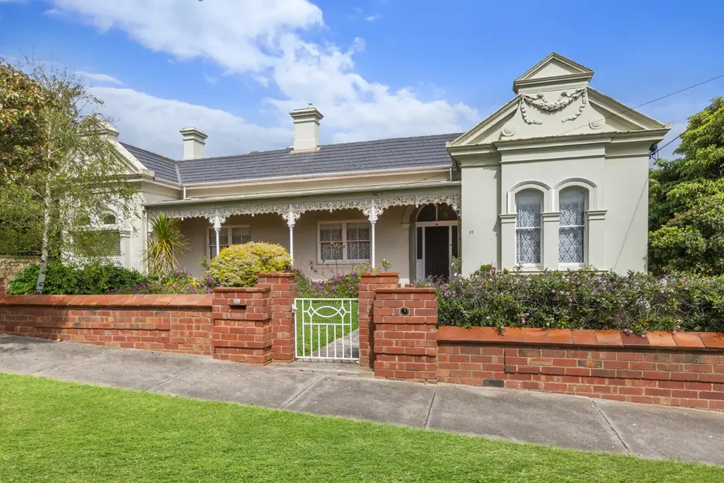 Beautiful Home in Central Location