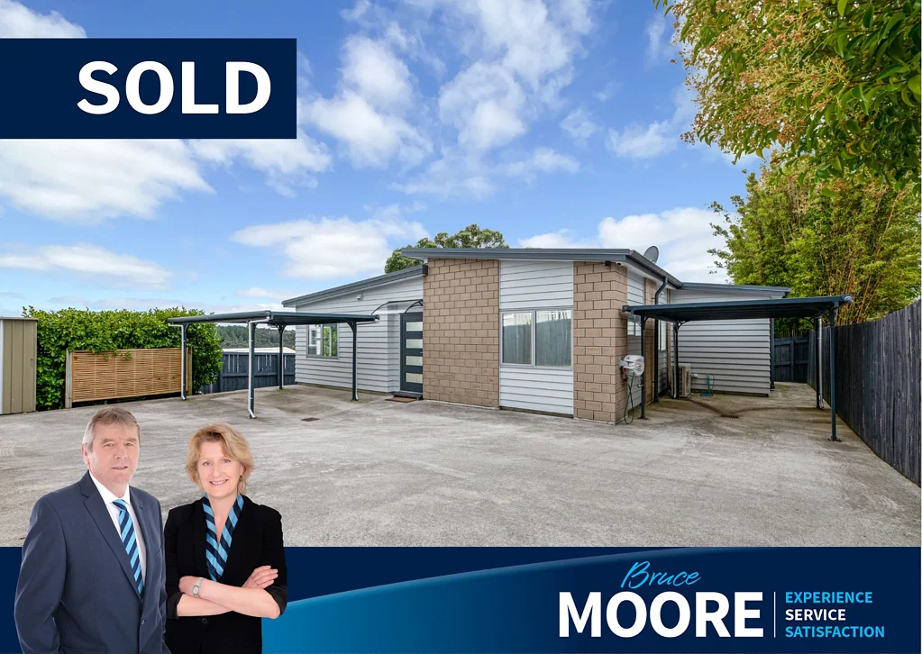 16a Pine Avenue, Henderson, Waitakere City, Auckland