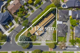 1 Fairhills Parade, Glen Waverley