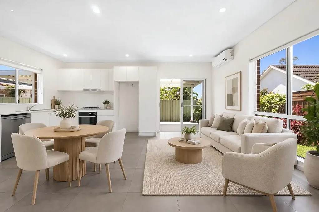 Light-Filled Retreat with a Private Garden