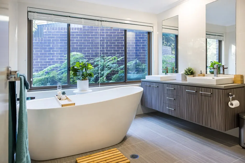 Lilli Pilli 4房  No Roads To Cross For A Swim !