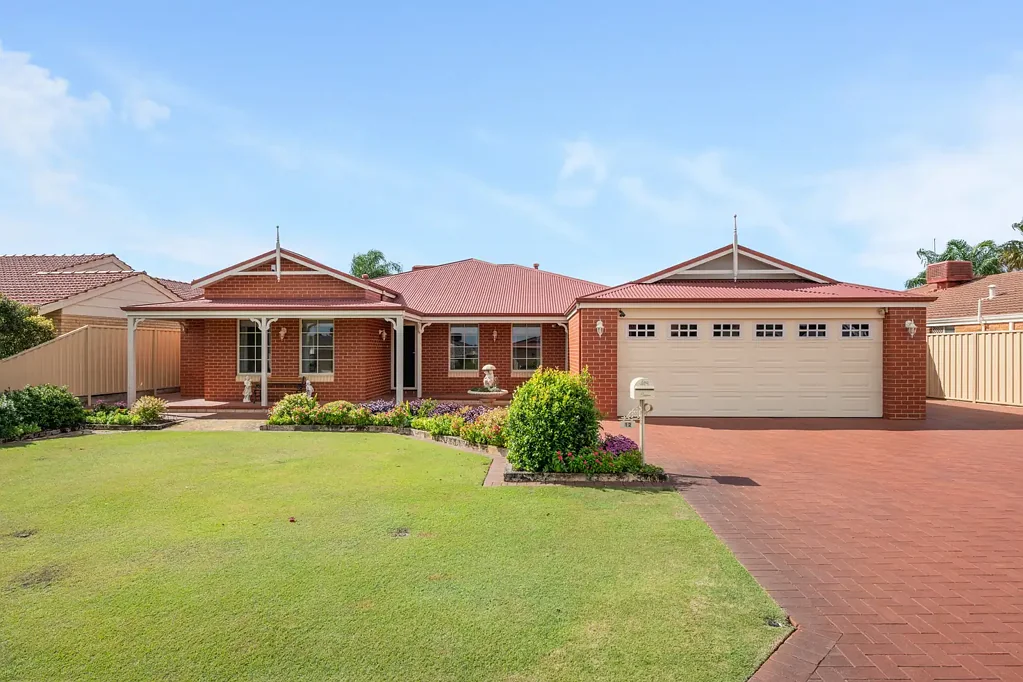 12 Blaize Close, Leeming, WA 6149