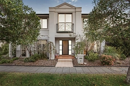 33 Park Square, Port Melbourne