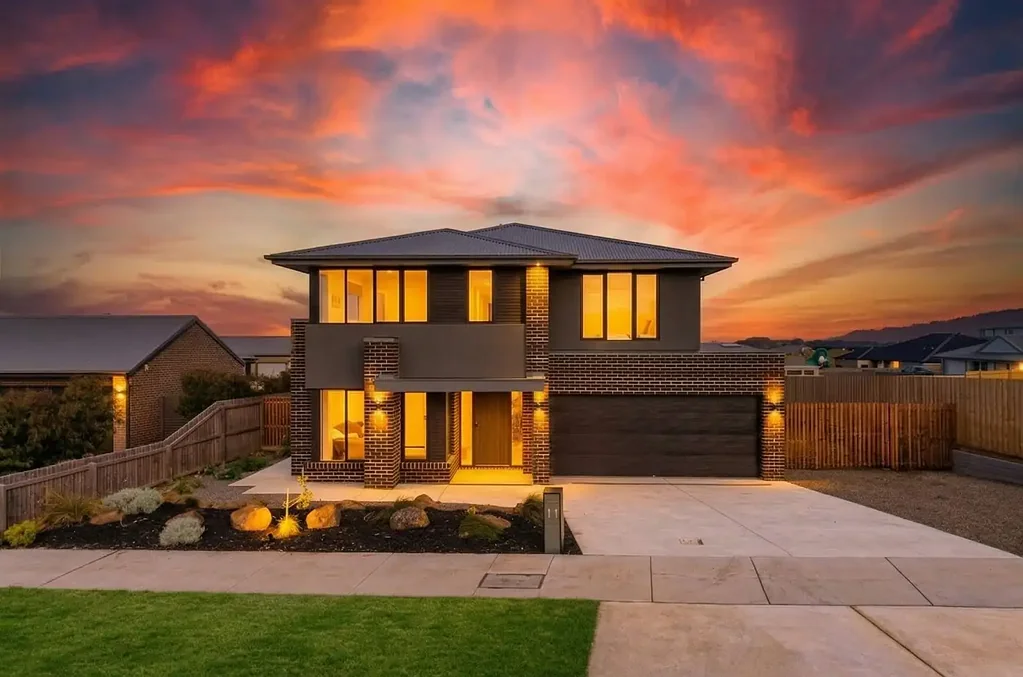 Warrnambool 4房  Luxury Coastal Living | Fully Furnished | Smart & Sustainable