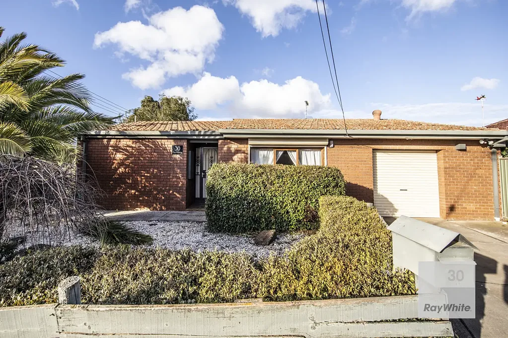 Perfect family home!