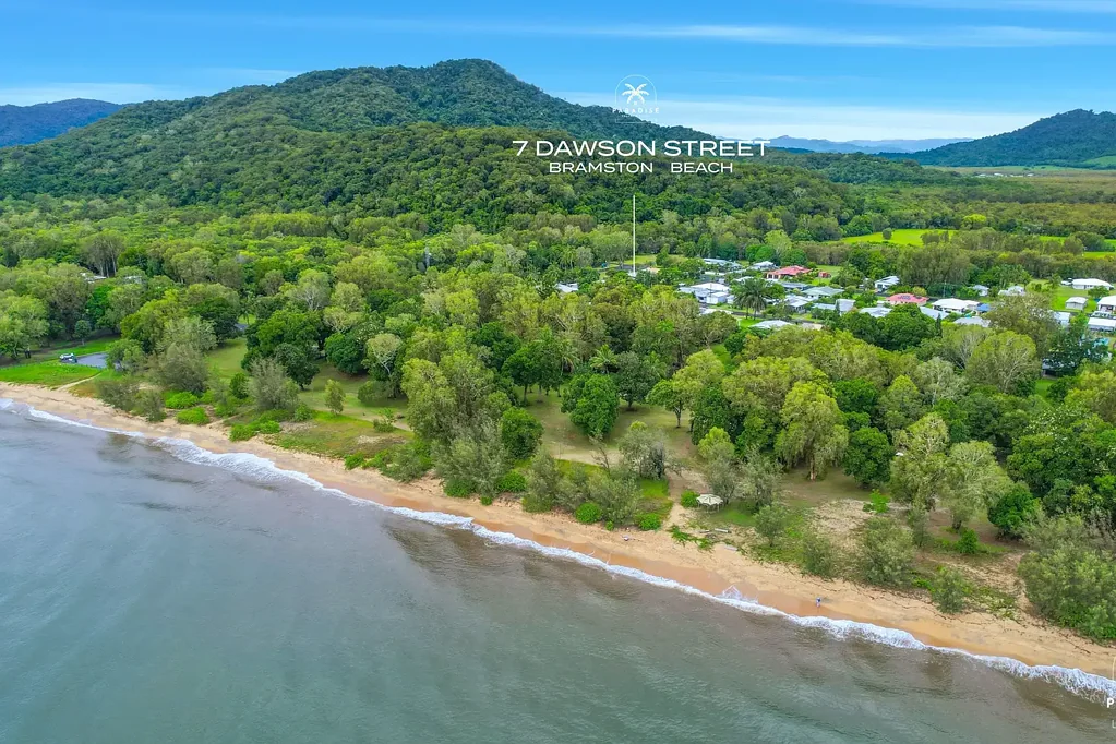 7 Dawson Street, Bramston Beach, QLD 4871