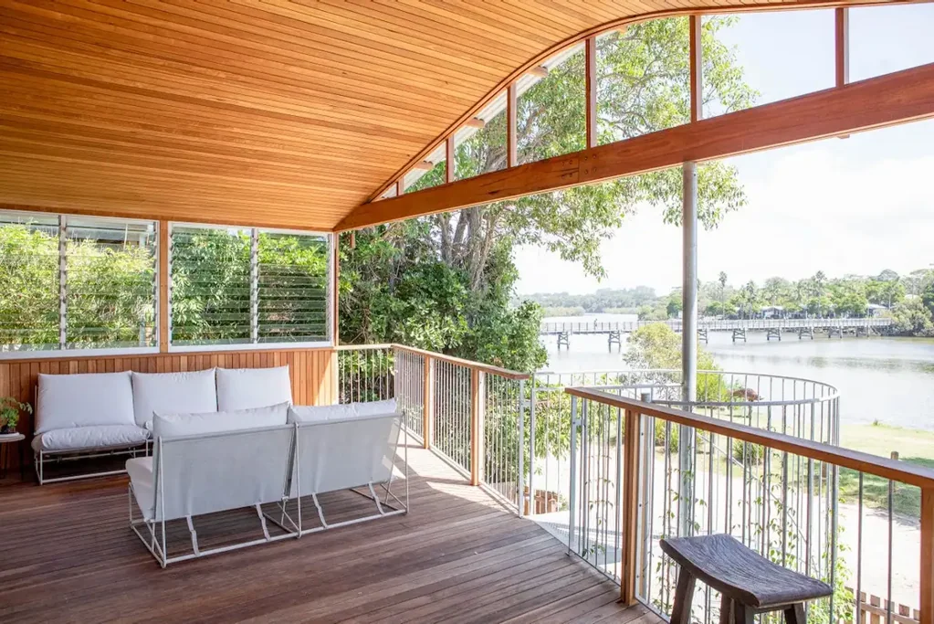 Brunswick Heads 2कमरा HIGH TIDE HOUSE - Architectural Home Steps from Brunswick Heads Lifestyle