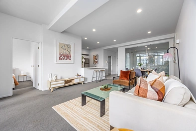 Stylish Furnished City Apartment – Character, Comfort & Convenience