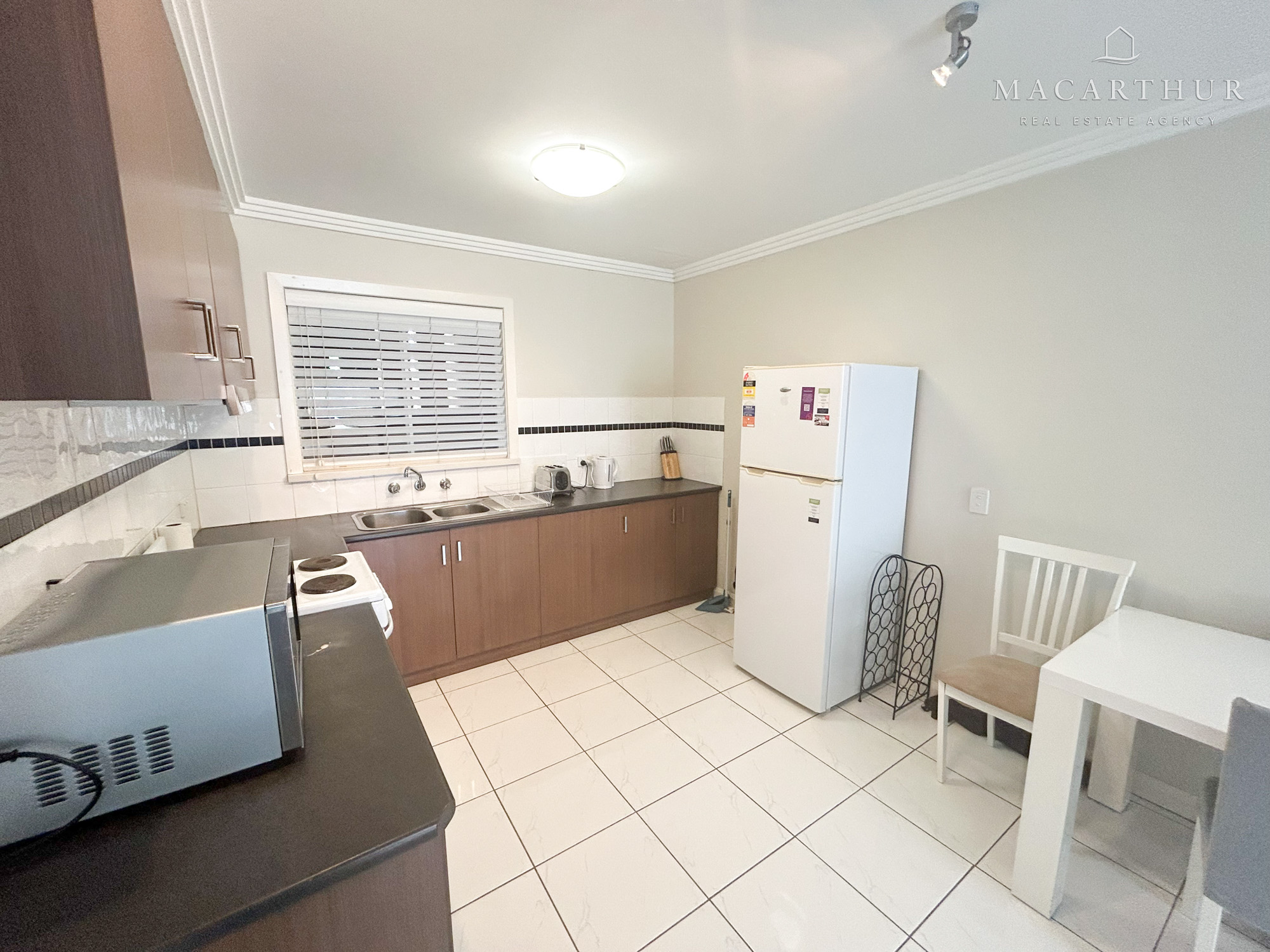 191 TARCUTTA ST, WAGGA WAGGA NSW 2650, 0 phòng ngủ, 0 phòng tắm, House