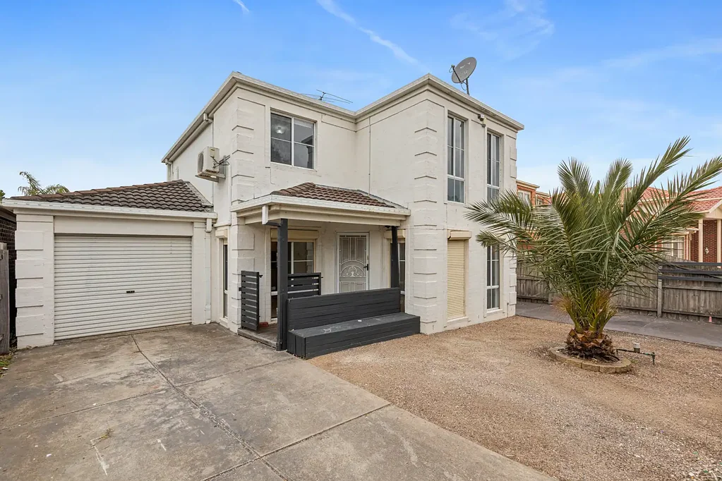 Roxburgh Park 3Kwarto Renovated Delight