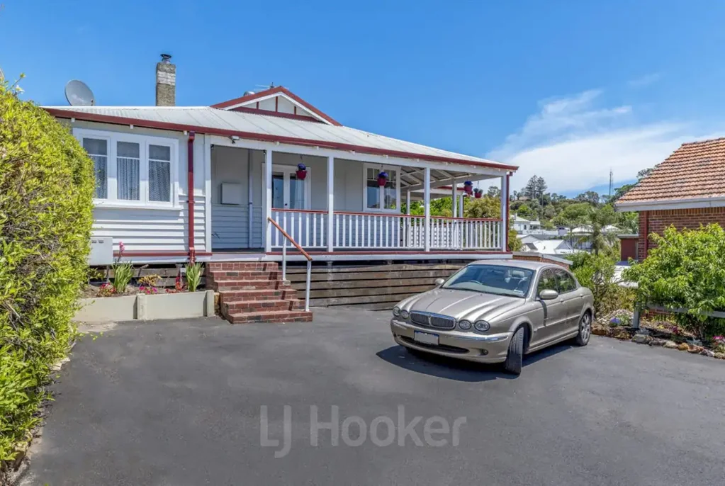 Bunbury 5ห้องนอน Expansive Home with Views and Rear Access