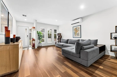 10 Flora Lane, Carrum Downs, VIC 3201, 3 slaapkamers, 2 badkamers, House