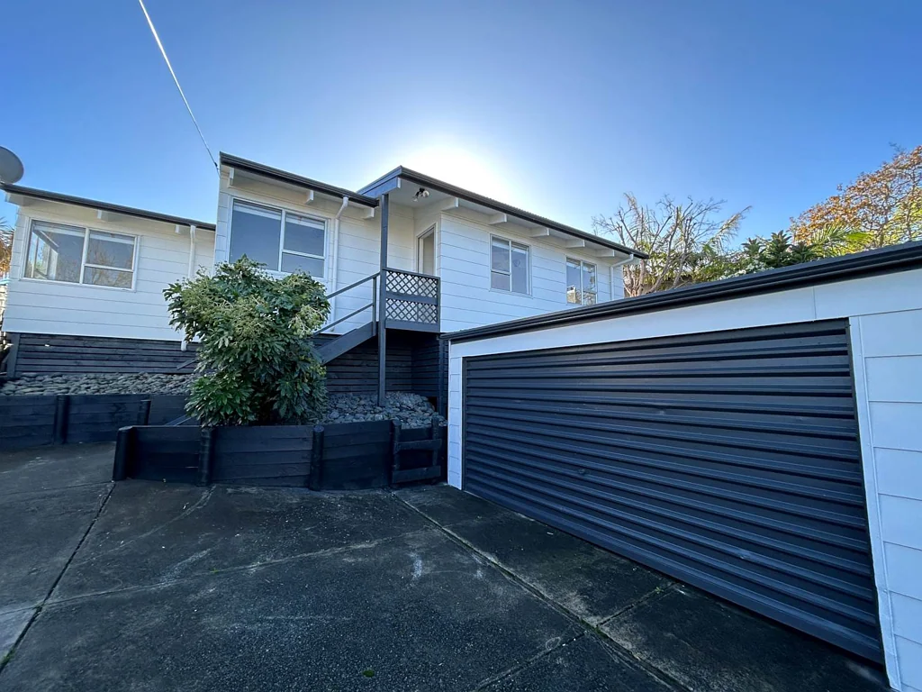 3-Bedroom Home in Prime Stanmore Bay Location