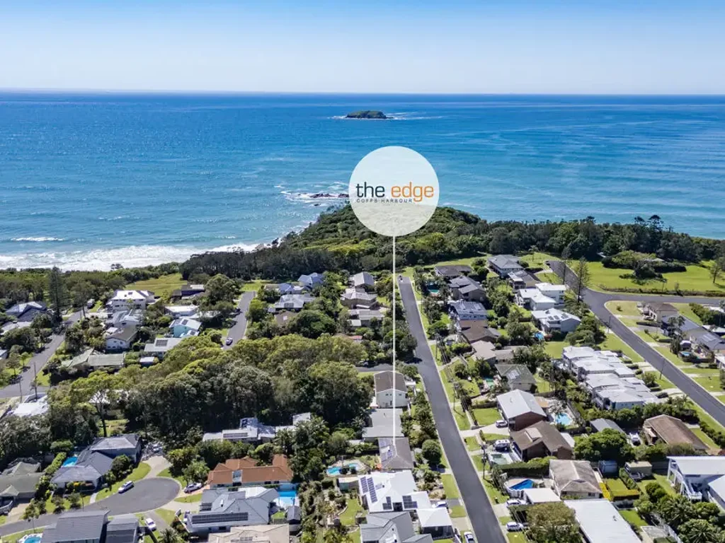 17 Beach Road, Sapphire Beach, NSW 2450