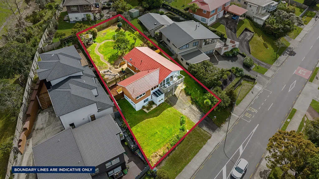 Torbay 4 Bedroom Renovated family home on large section