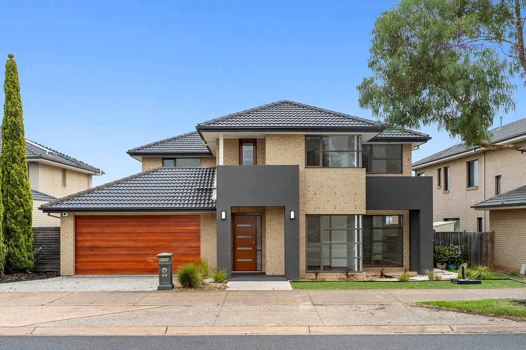 60 Sanctuary Lakes East Boulevard, Point Cook, VIC 3030