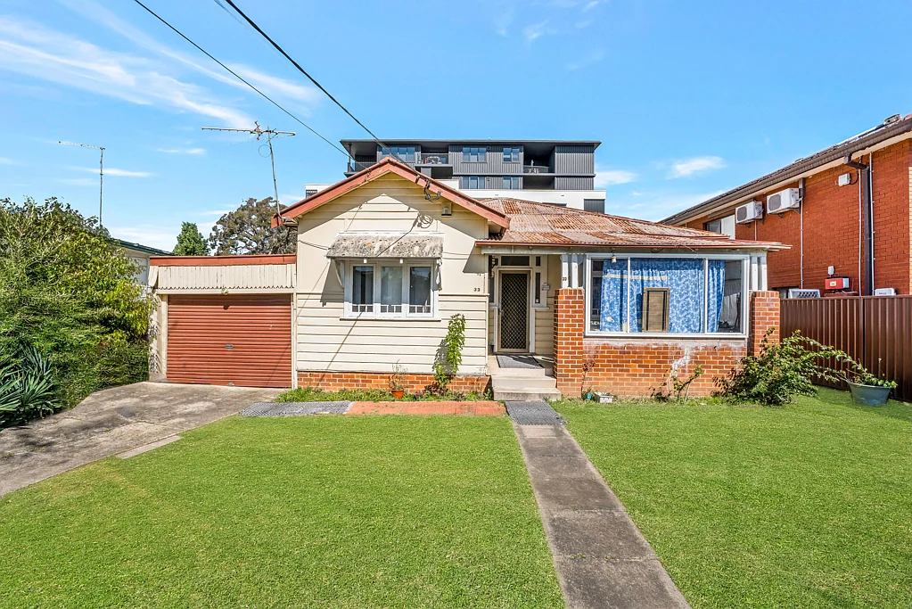 33 Wrentmore Street, Fairfield, NSW 2165