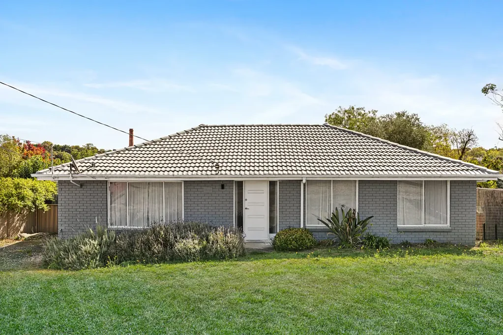 Mount Pleasant 3 Bedroom Space, Potential & Opportunity in Mount Pleasant
