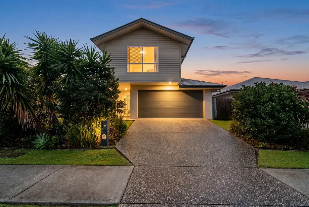Coomera 4침실 Sophisticated Family Living in the Prestigious Foreshore Estate