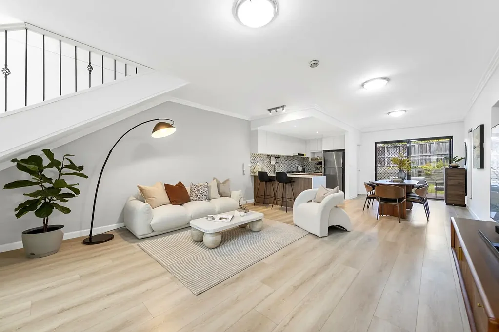 Epping 3ਬੈੱਡਰੂਮ Spacious Full-Brick Townhouse Zone for Epping West Public School