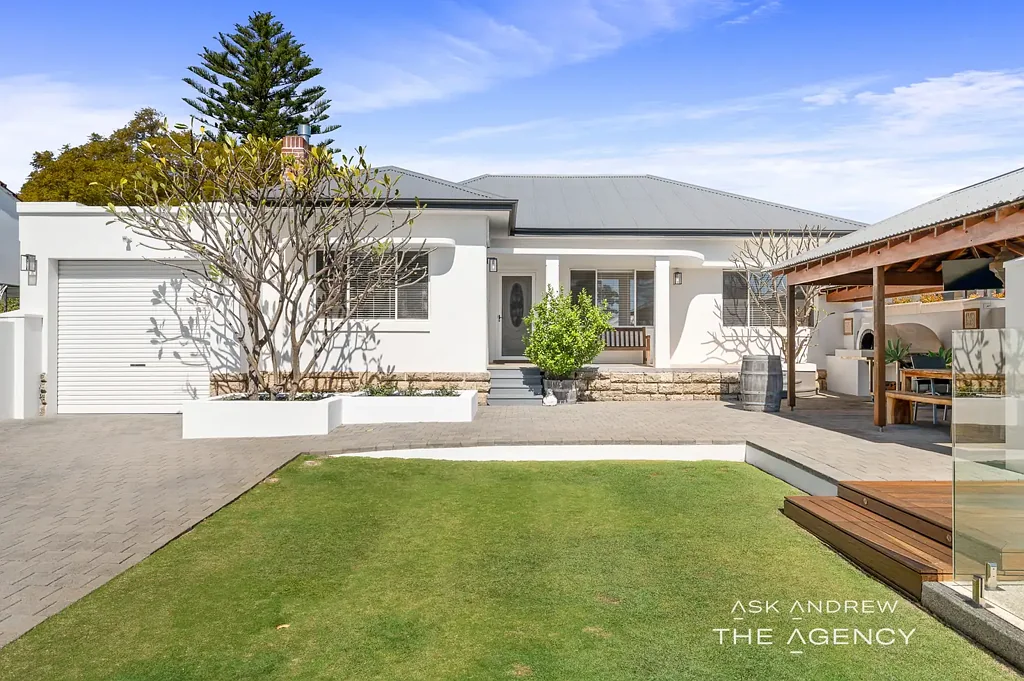 70b Holman Street, Alfred Cove, WA 6154