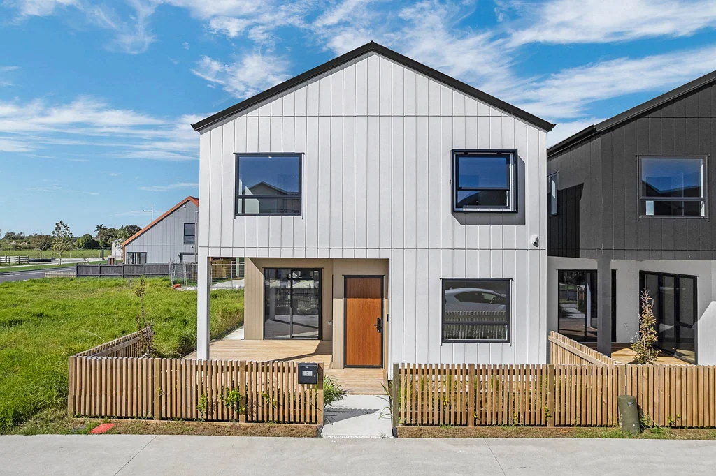 Karaka 4房  Karaka Village–Modern Living Meets Community Charm
