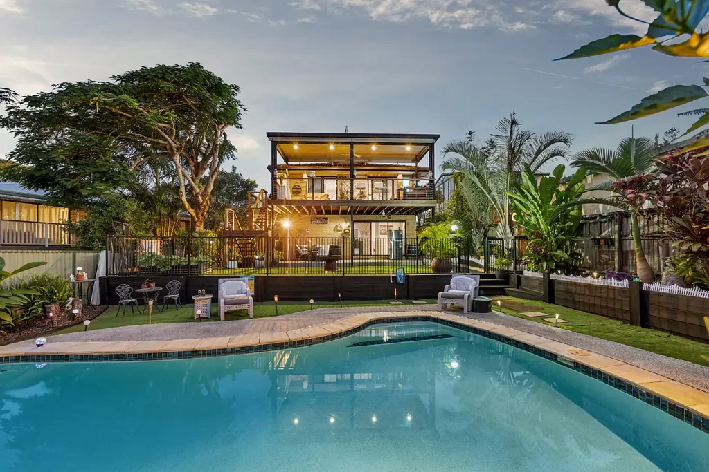 Nerang 4غرفة نوم EXCEPTIONAL VALUE! POTENTIAL DUAL LIVING PROPERTY