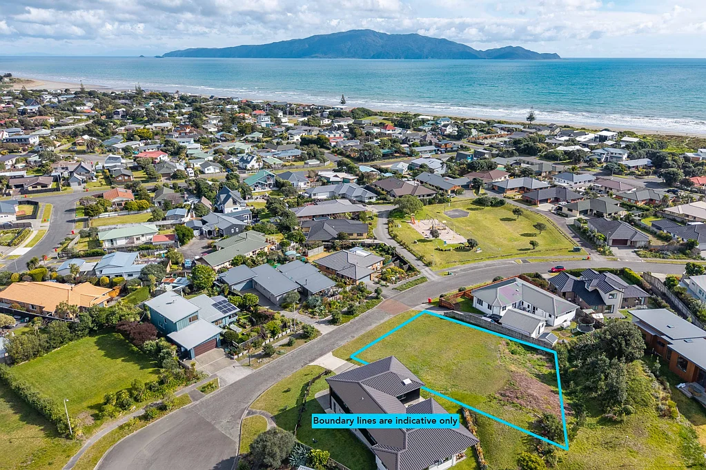 Waikanae Beach Rare Opportunity - Prime Section at Waikanae Beach