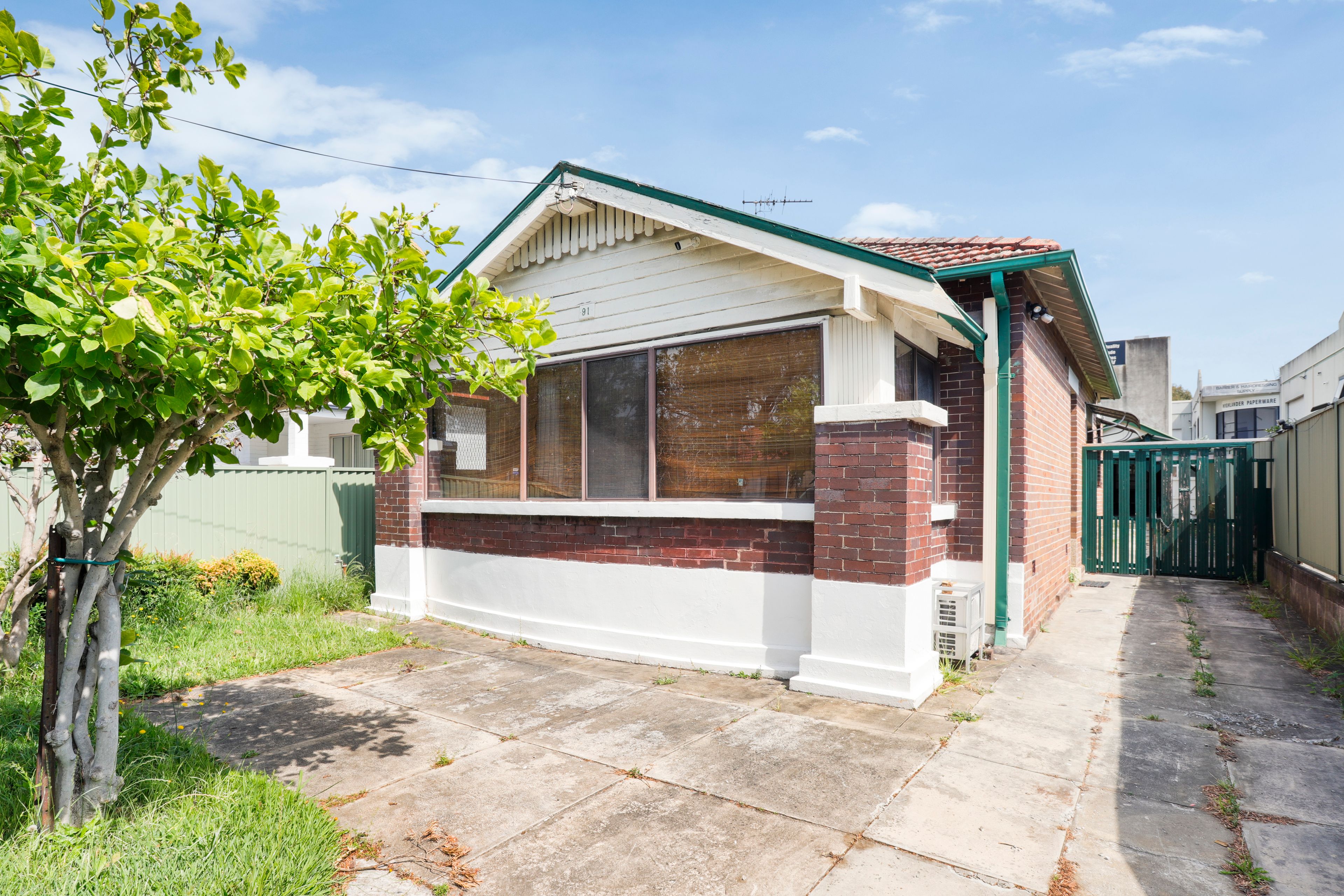 91 LAKEMBA ST, BELMORE NSW 2192, 0 chambres, 0 salles de bain, House