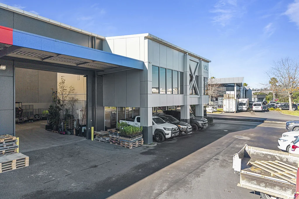 Albany  Premium location, premium exposure