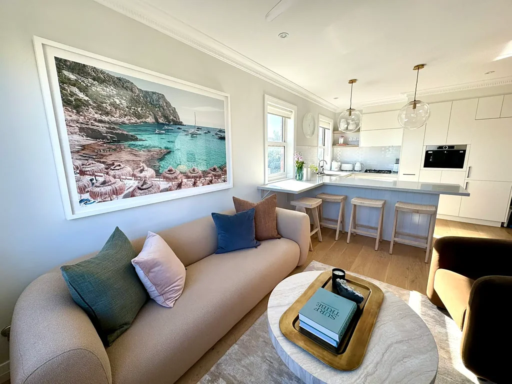 Coastal Charm in North Bondi. Furnished Two Bedroom Apartment footsteps to the Beach.