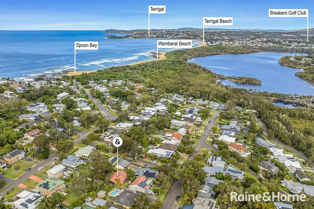 Forresters Beach 3Phòng ngủ Rare Opportunity in a Premium Beachside Location!